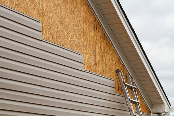 Professional Siding Replacement technician working in East Haddam, CT